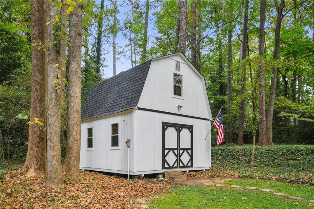 2968 Sylvan Ramble Road NE