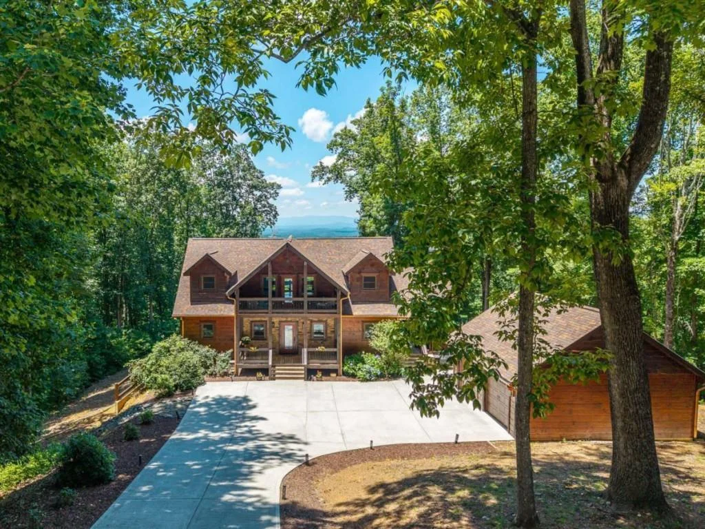 1252 Mountainside Parkway