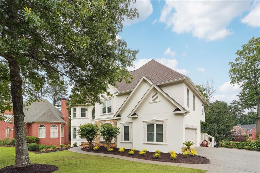 5535 Buck Hollow Drive