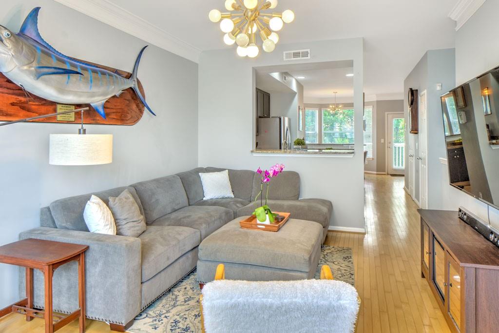 951 Glenwood Avenue SE 1708