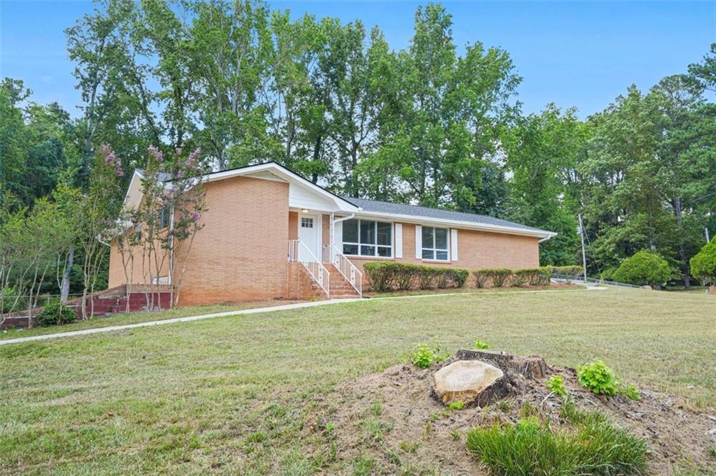 324 PLANTATION Circle