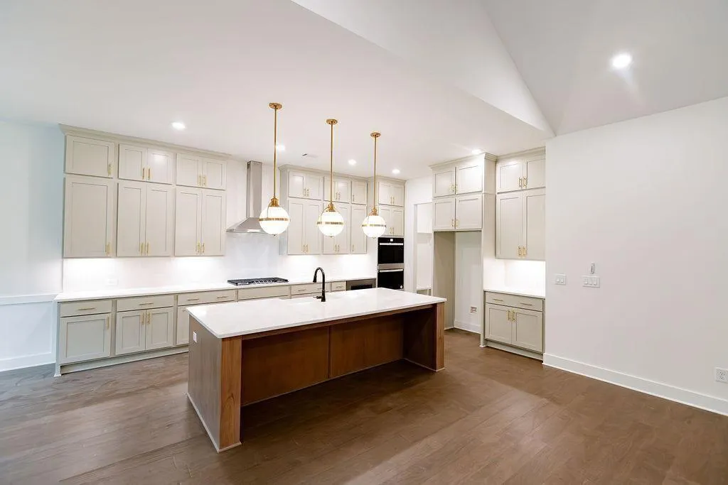 Cumming, Georgia 30028, United States, 4 Bedrooms Bedrooms, ,4 BathroomsBathrooms,Residential,Active,218044