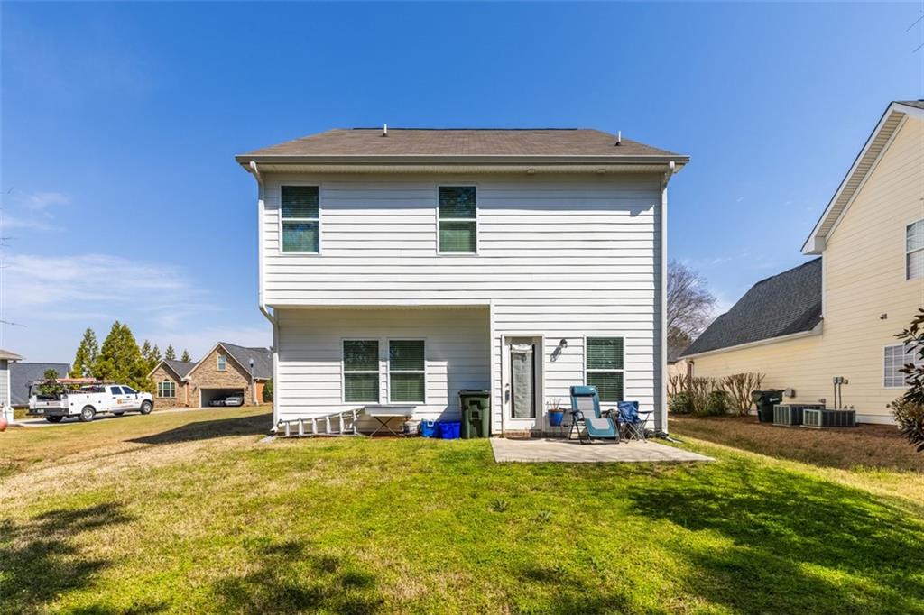 9122 GOLFVIEW Circle