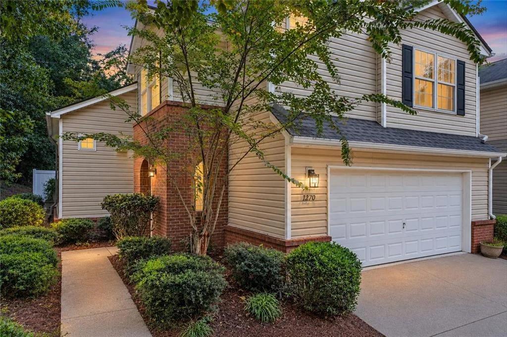 1270 W Oaks Way, Woodstock, GA, 30188