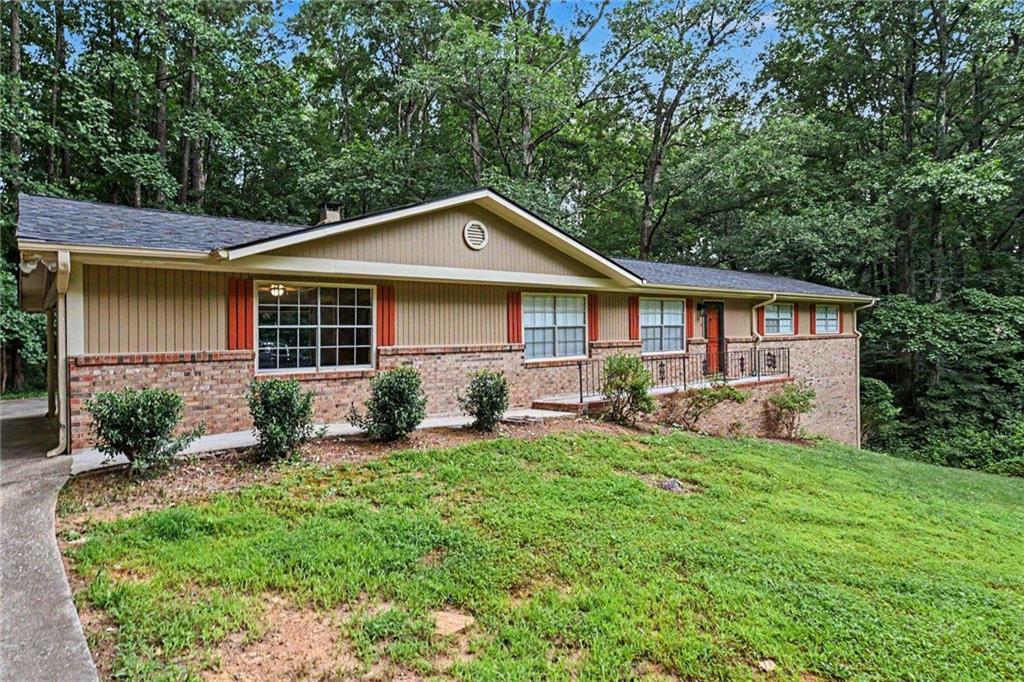 2216 Chestnut Log Drive