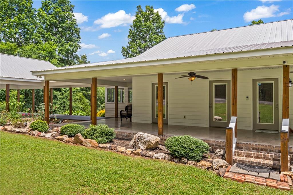 195 Connesena Road