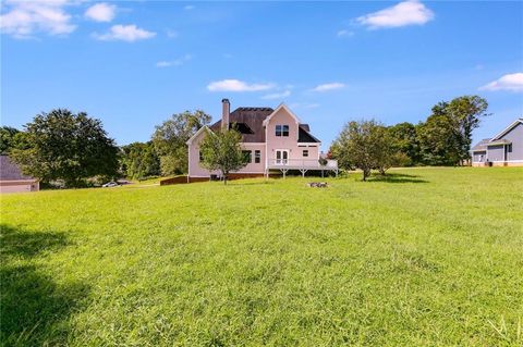 A home in Winterville