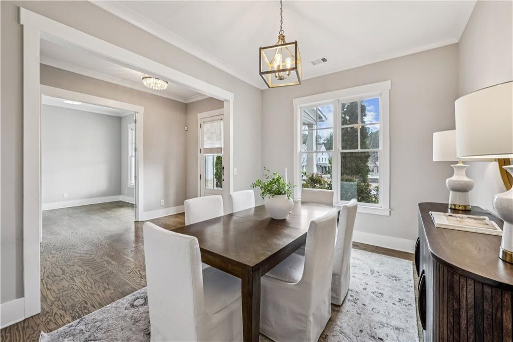 1922 Westside Boulevard