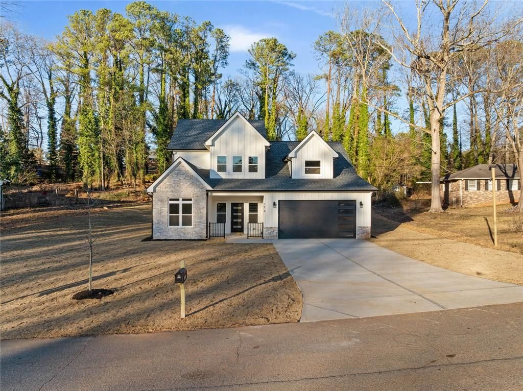 Photo of 123 Huston Drive NW, Lawrenceville, GA 30044 (MLS # 7706011)