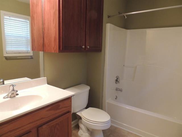 Mill Creek Lakes - Residential Lease