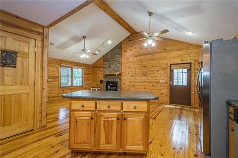 A home in Ellijay