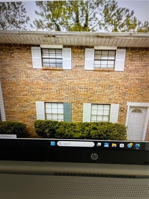 Townhouse For Sale - 6354 Shannon Parkway #12F<br/> Union City, GA 30291