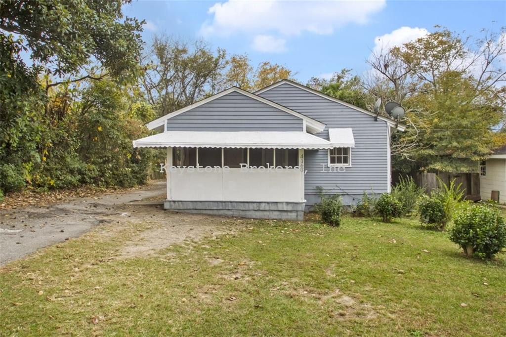 3 Bedroom, 1 Bath Rental in Macon. Don't miss this opportunity!