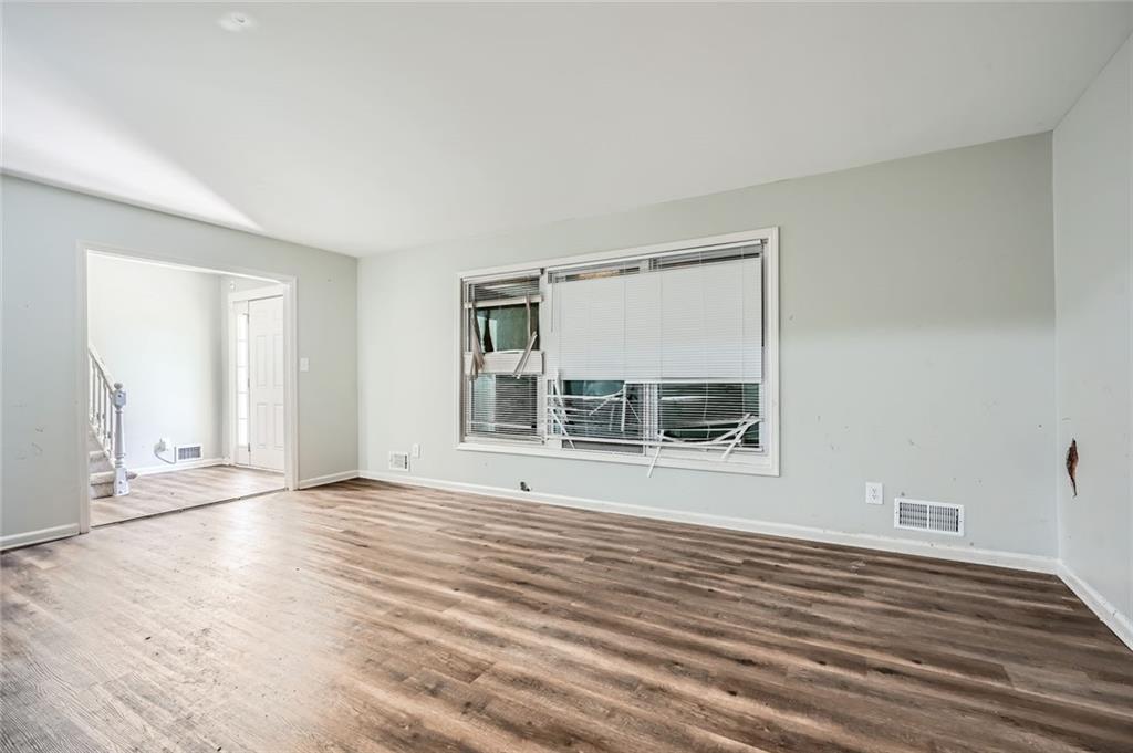 6125 Dunbritan Lane, Atlanta, Georgia image 7