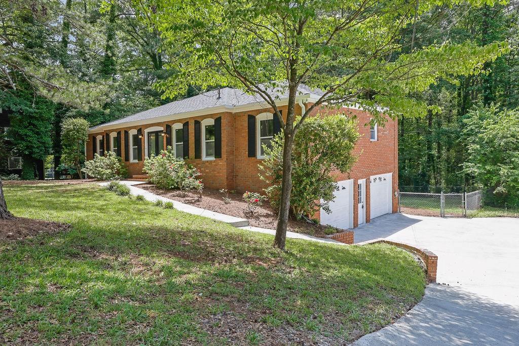 Hidden Hills - Residential
