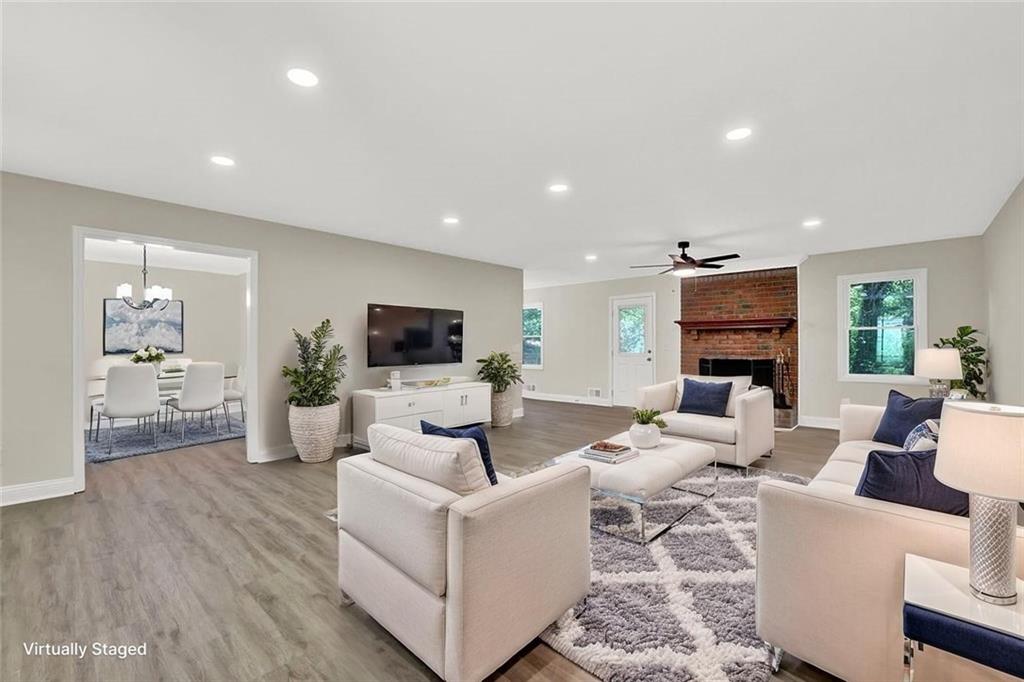 486 Edward Court
