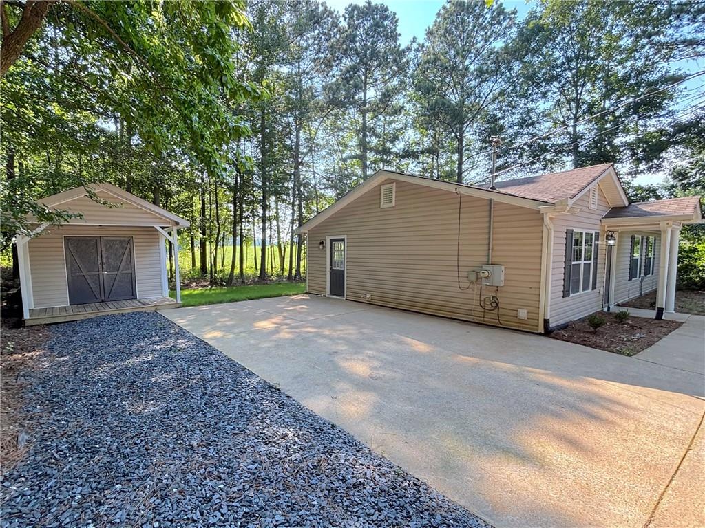 413 Old Brock Road