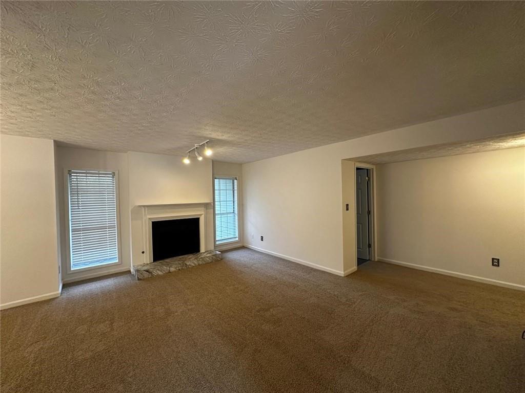 1101 Lenox Way NE 1101