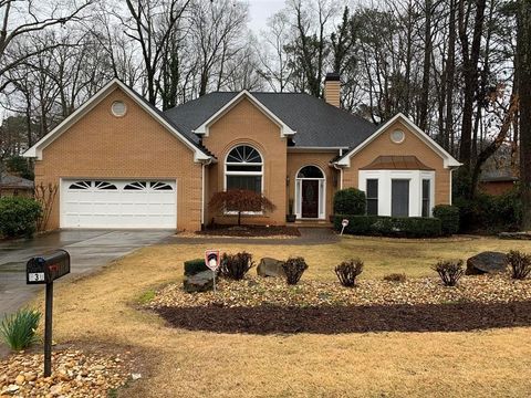 Photo of 930 Richmond Hill Drive, Marietta, GA 30068 (MLS # 7746235)