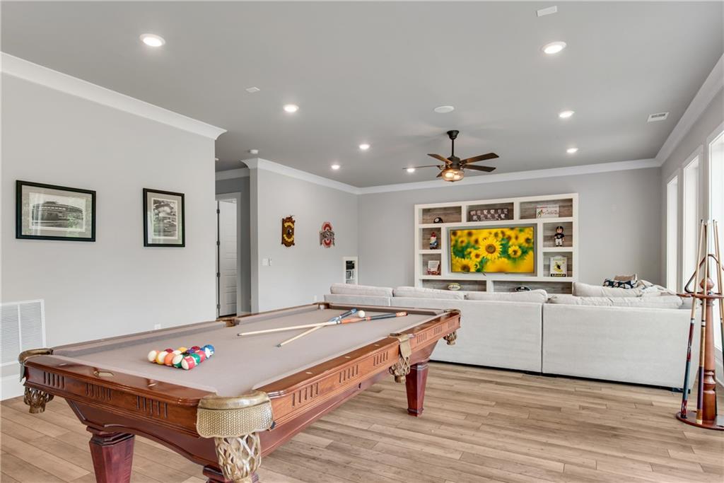 STONEY POINT FARMS - Residential
