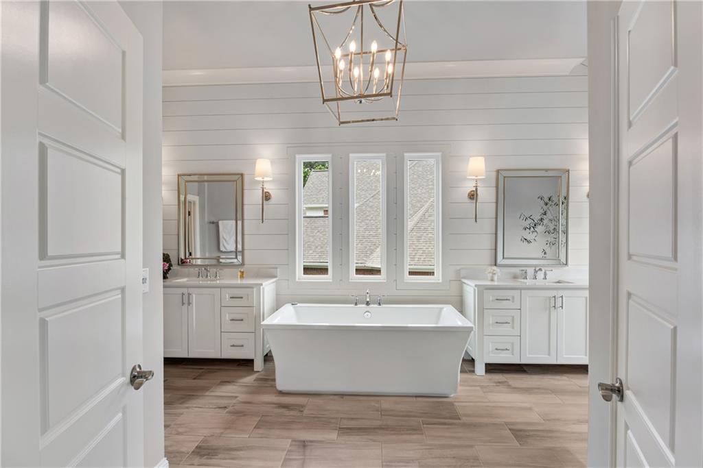 STONEY POINT FARMS - Residential