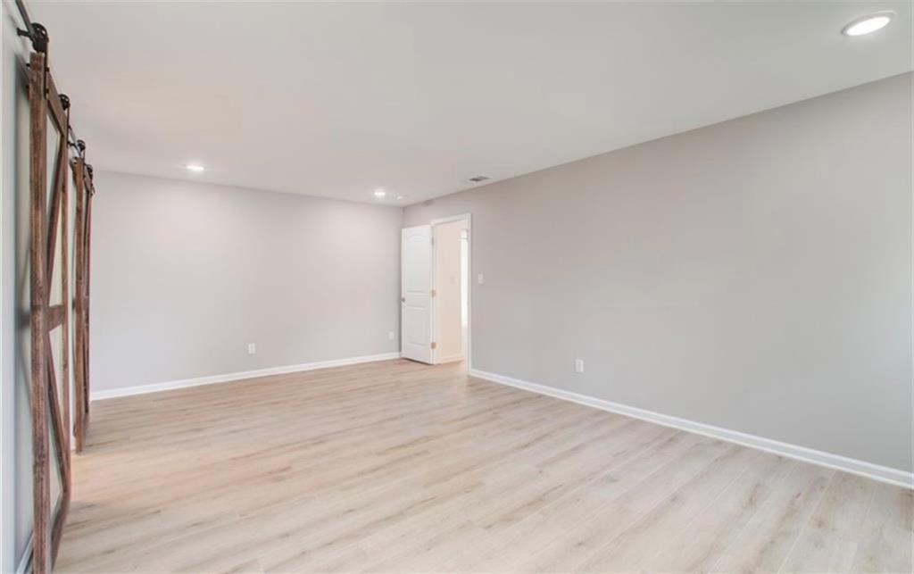1597 Metropolitan Parkway SW