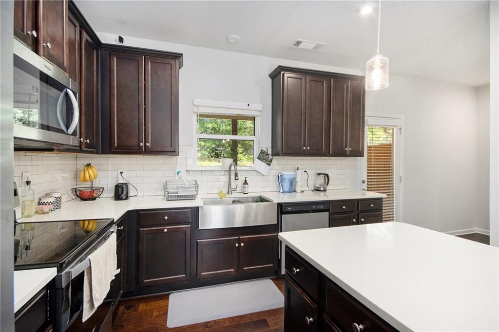 2517 Hedgeway Circle, Kennesaw, Georgia image 14