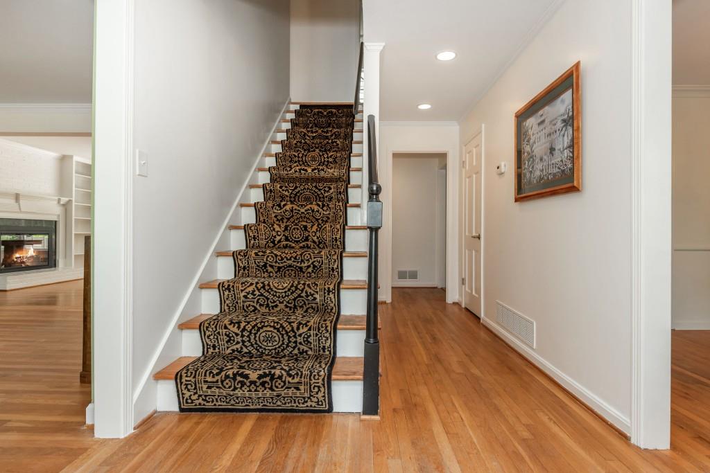 6795 Brandon Mill Road, Atlanta, Georgia image 4