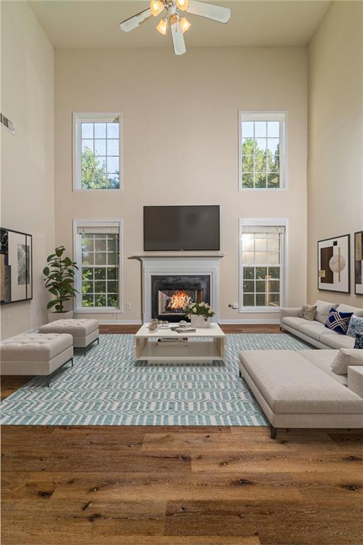 206 Sawtooth Court