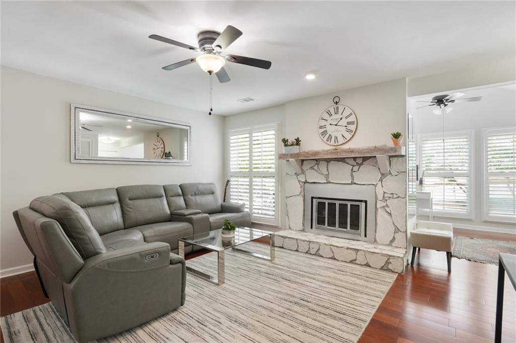 3210 Lake Pointe Circle