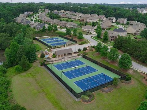 A home in Flowery Branch