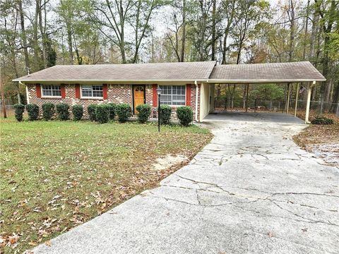 A home in Powder Springs