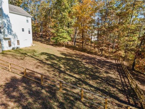 A home in Dawsonville