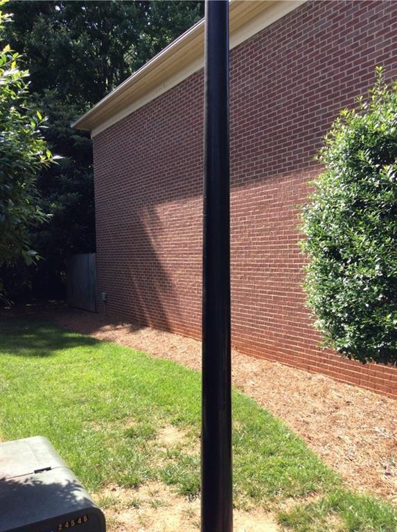 136 Sterling Court