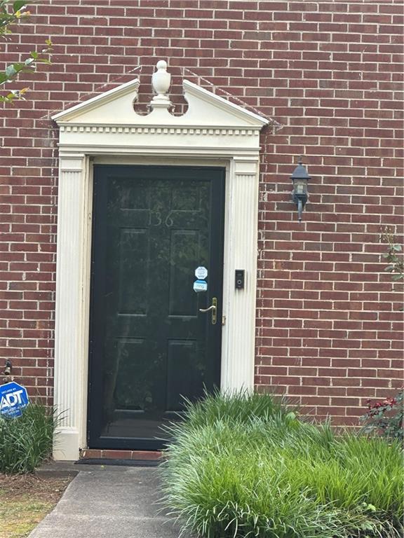 136 Sterling Court