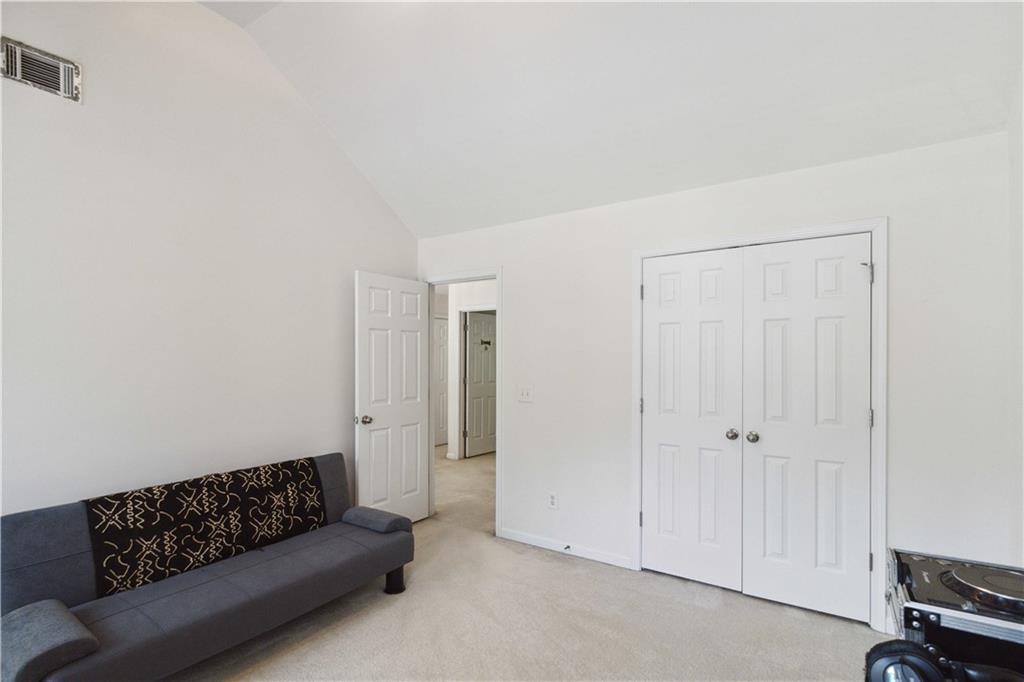 6252 Selborn Drive, Atlanta, Georgia image 20