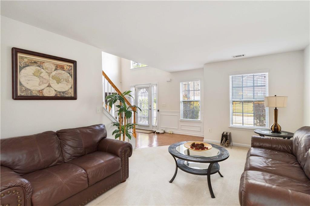 6252 Selborn Drive, Atlanta, Georgia image 6