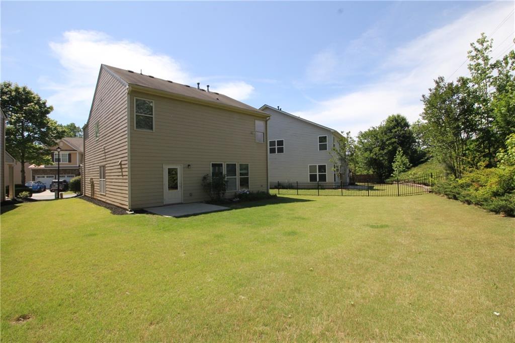 5565 Falls Landing Drive