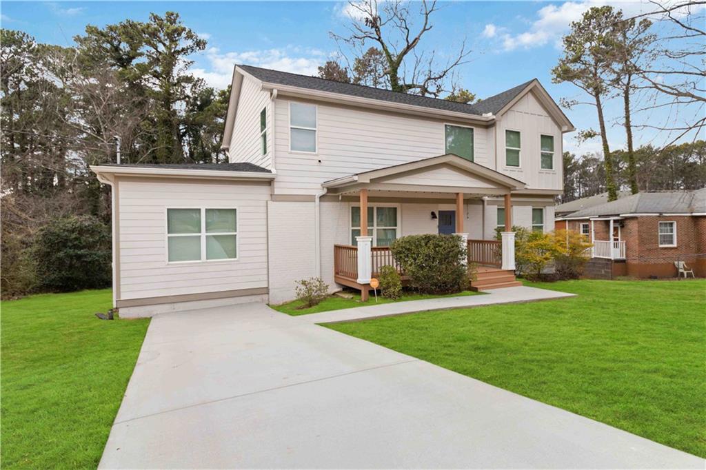 2206 Loring Court