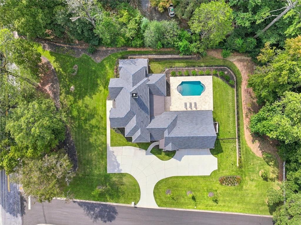5310 Northland Drive NE