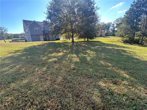 A home in Hiram