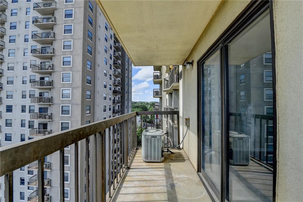 Park Towers - Residential