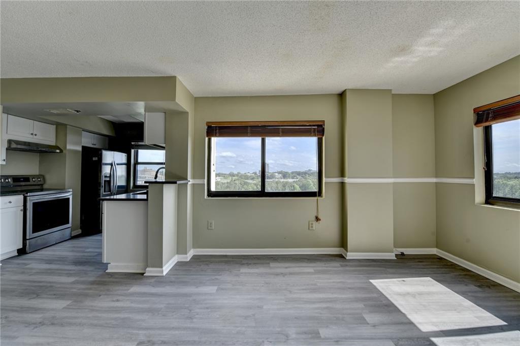 Park Towers - Residential