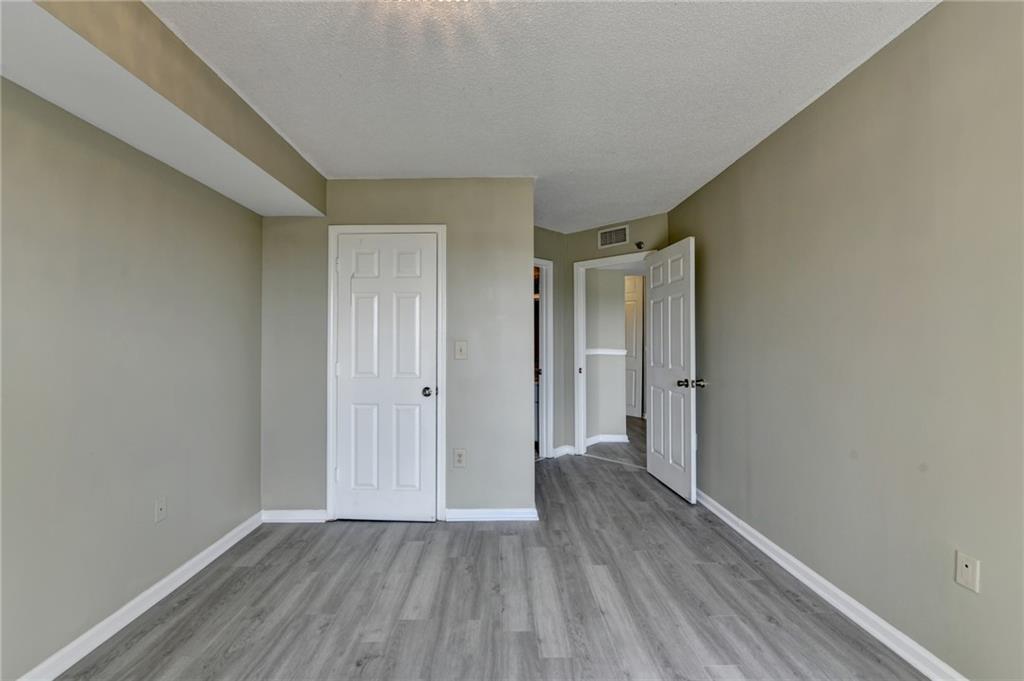 Park Towers - Residential