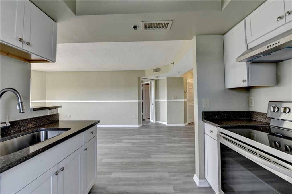 Park Towers - Residential