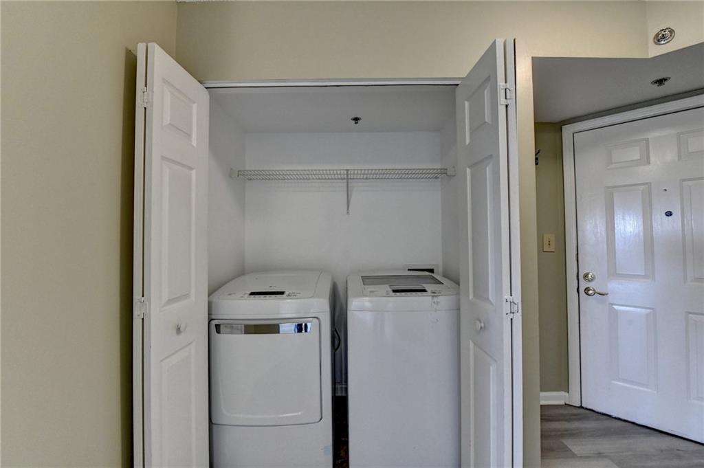 Park Towers - Residential