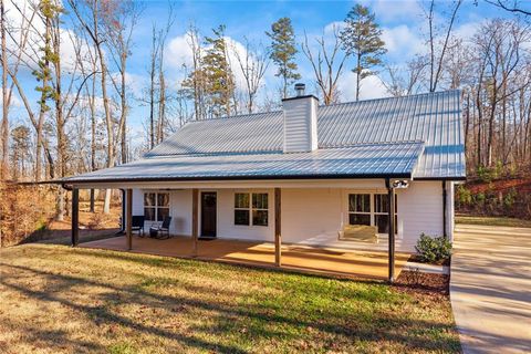 Homes For Sale - 665 N Holcomb Drive<br/> Stephens County, Martin, GA 30557