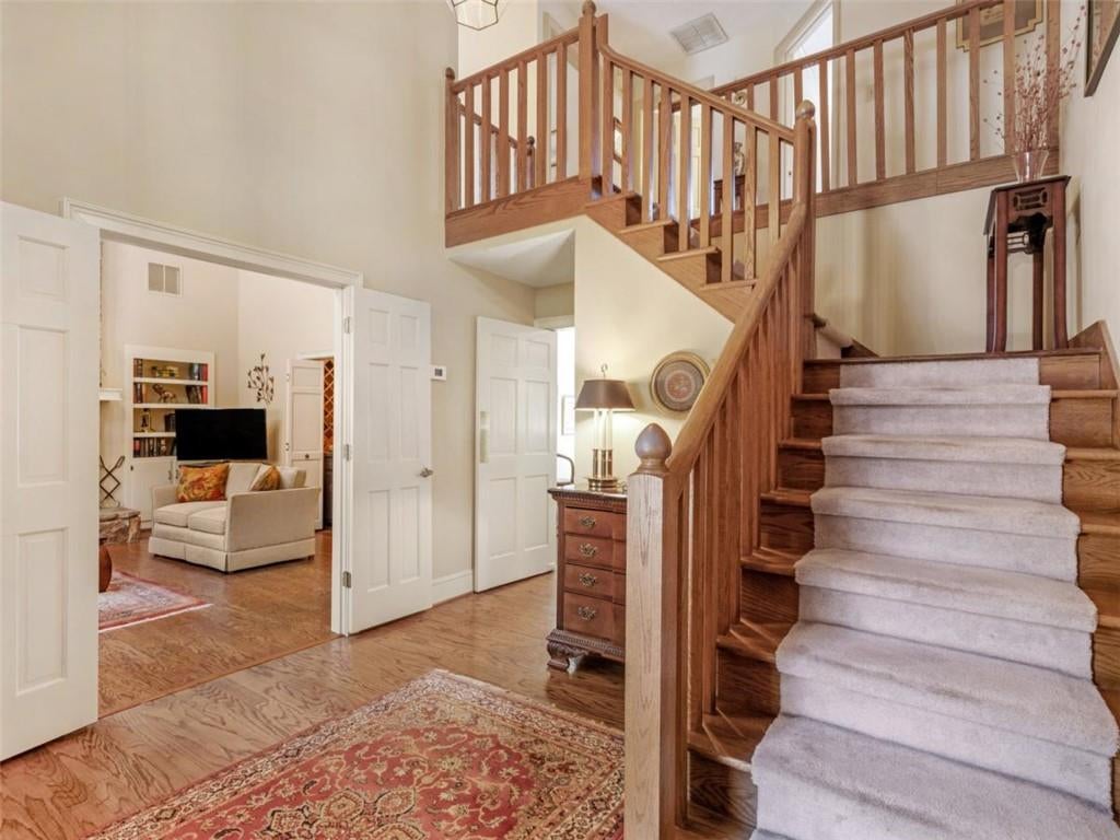 2332 Benji Boulevard