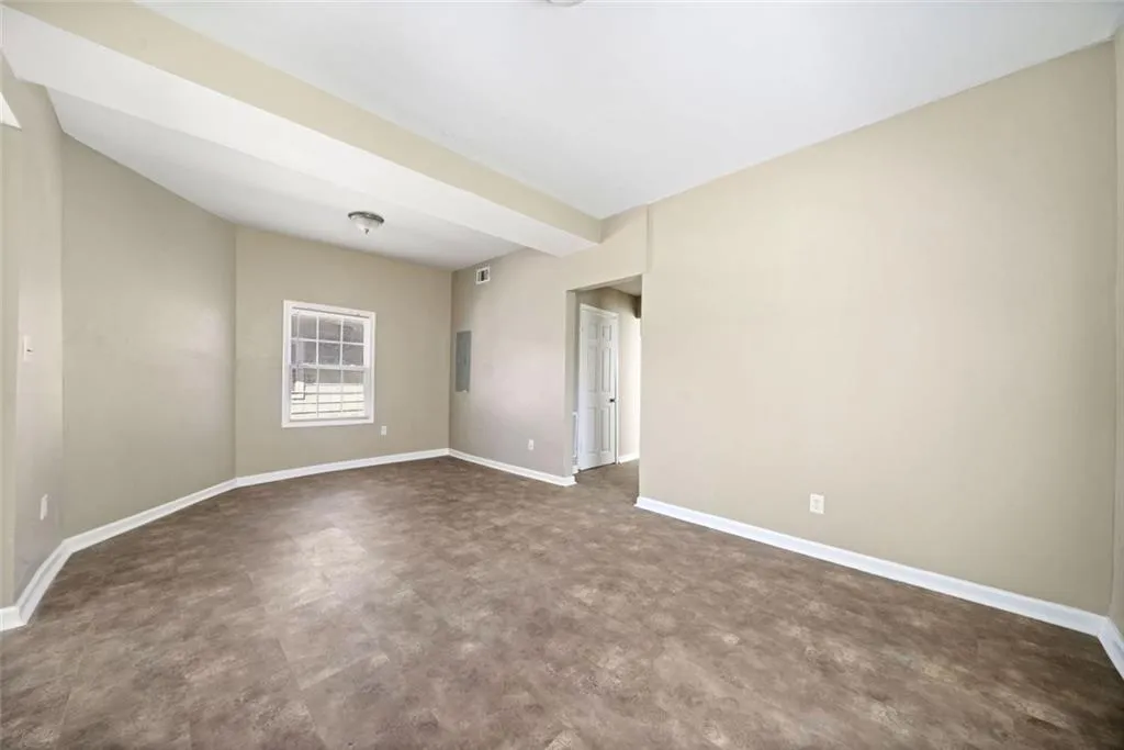 Atlanta, Georgia 30315, United States, 3 Bedrooms Bedrooms, ,3 BathroomsBathrooms,Residential,Active,94984