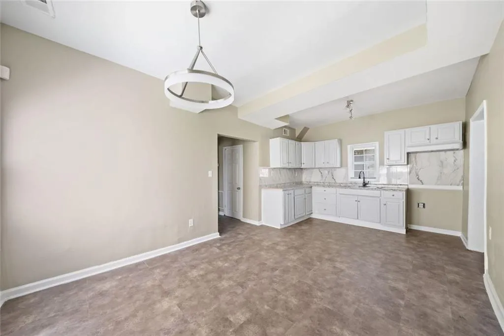 Atlanta, Georgia 30315, United States, 3 Bedrooms Bedrooms, ,3 BathroomsBathrooms,Residential,Active,94984